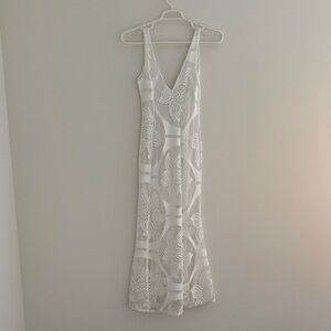 Elegant White Lace Dress